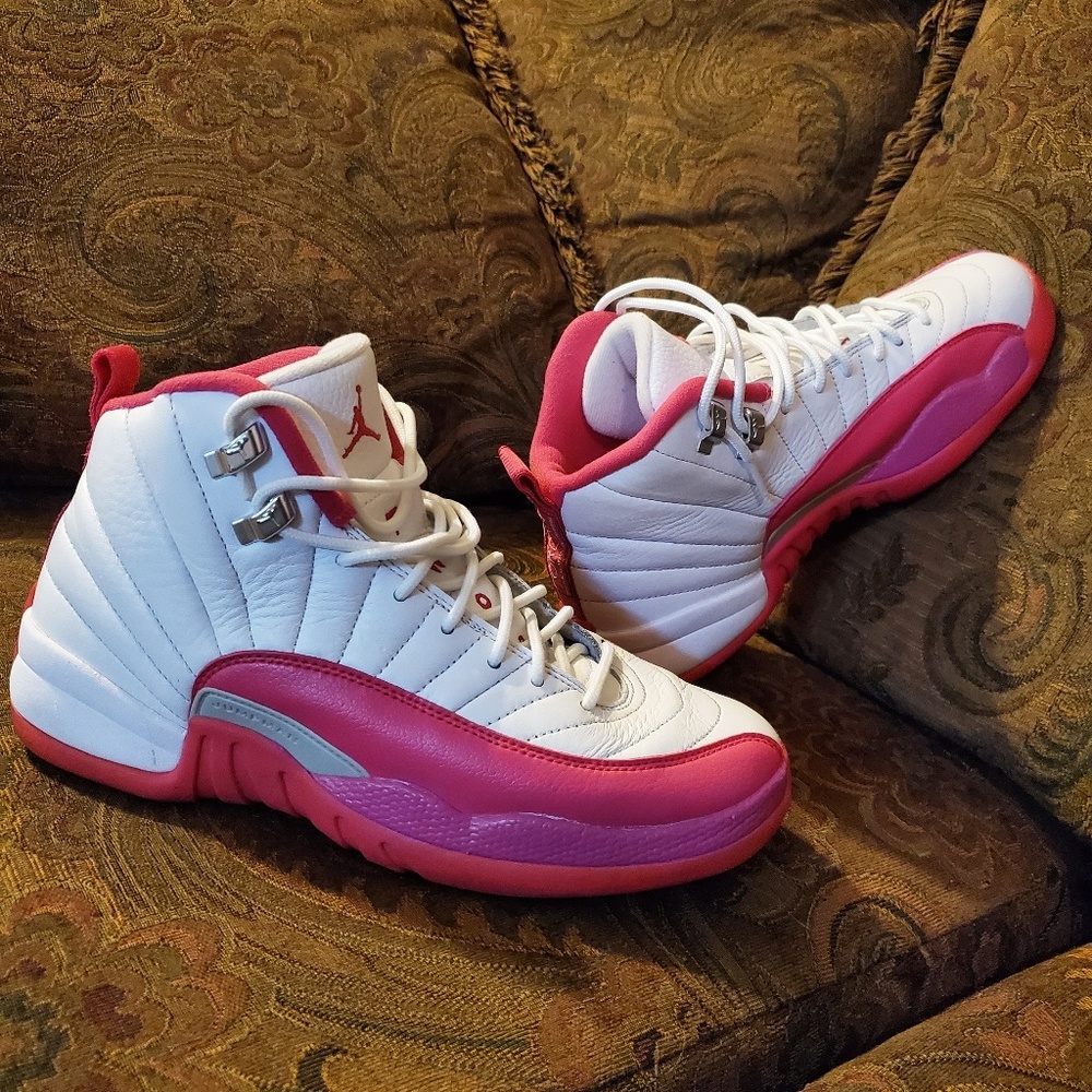 《SOLD》 Jordan Retro 12